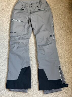 Marmot women’s Light Gray Waterproof Ski Pants with Black Cuffs